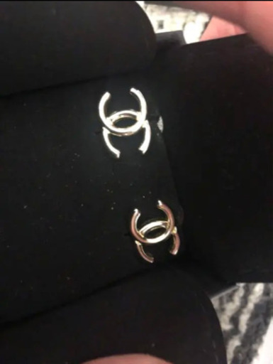 CHANEL ピアス