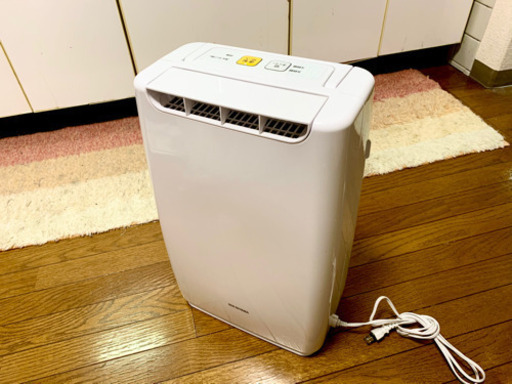 アイリスオーヤマ 衣類乾燥除湿機 DDB-20 室内干し 湿気対策 切タイマー搭載 2019年製