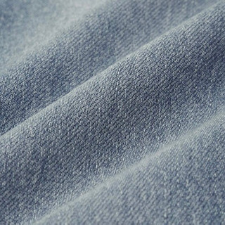 新品タグ付き　GUジーンズ　XSの画像