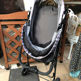 【美品】犬猫ペット用バギー 3輪軽量カートの画像