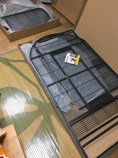 ベルギーSAVIC 大型バードケージ　ｶﾙﾝﾊﾞﾎﾞｳ