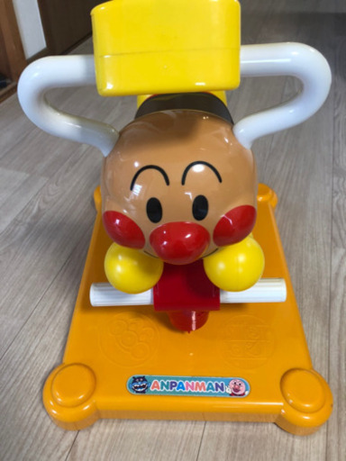 アンパンマン　ロッキング　音やメロディー付き