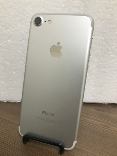 iPhone7 128GB Silver SIMフリー