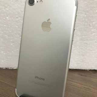 iPhone7 128GB Silver SIMフリー