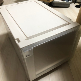 【取りに来ていただける方あげます！】衣装ケース0円