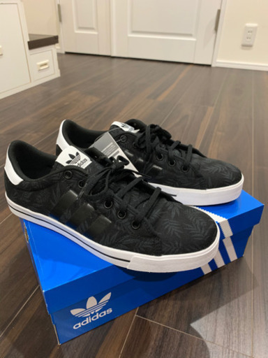 adidas アディダス　未使用　28.0cm