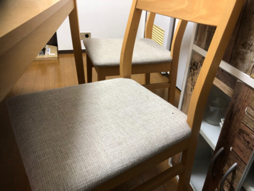 ダイニングテーブル
