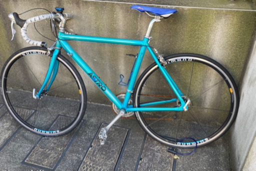 アストロASTROのロードバイク　自転車A