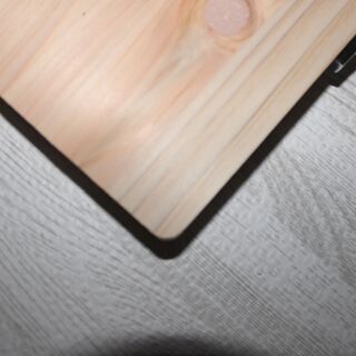 ハンドメイドでつくりました！カッティングボード　ひのきの画像