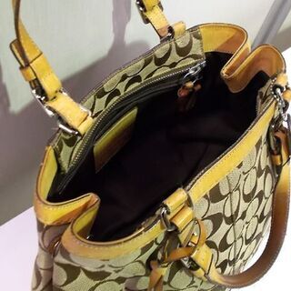 コーチ ハンドバッグ 6830 シグネチャースモールキャリーオール キャンバス レザー 革 ベージュ COACH 札幌市東区 新道東店の画像