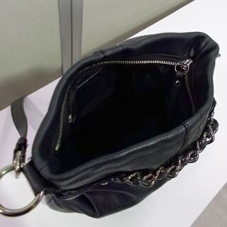 コーチ ショルダーバッグ F19722 黒 シンプル マチなし レザー ブラック COACH 札幌市東区 新道東店の画像