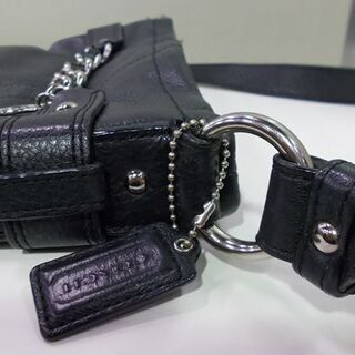 コーチ ショルダーバッグ F19722 黒 シンプル マチなし レザー ブラック COACH 札幌市東区 新道東店の画像