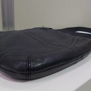 コーチ ショルダーバッグ F19722 黒 シンプル マチなし レザー ブラック COACH 札幌市東区 新道東店の画像