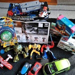 全部まとめて　新品あり　トランスフォーマー　変形ロボ　ミニカー　...