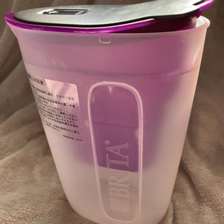 BRITA 浄水器 1.0L 本体のみ 冷蔵庫のポケットに収まります！