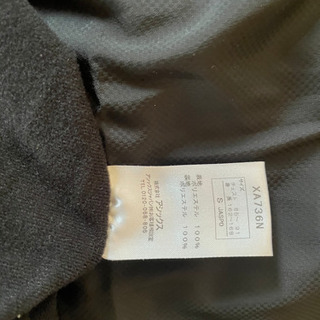 asicsトレーニングウェアの画像