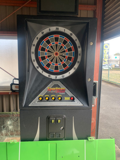ダーツマシンです