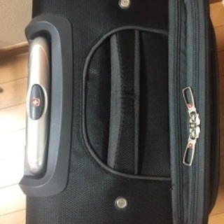 スーツケース 譲る方決まりました。の画像