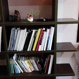 マガジンラック　４段の画像