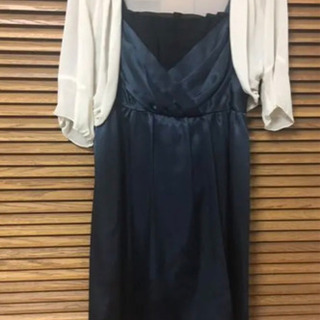 ネイビー　パーティードレス　ベージュ　ボレロ付き