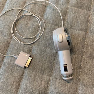 シガーソケット用充電器の画像