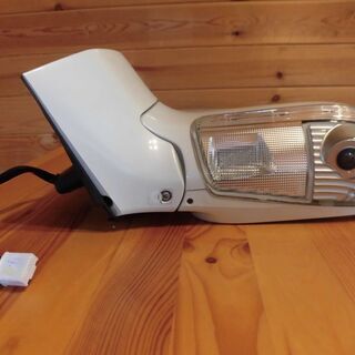 ニッサン　エルグランド　E51後期　左ドアミラー　ホワイトの画像