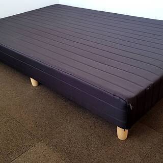 シングルベッド２台　セミダブルベッド２台　合計４台　中古　目立つ傷、汚れなしです。無料でお引き取り下さる方を探しています。の画像