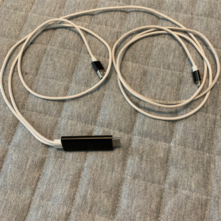 HDMI 、Lightning、USBケーブル
