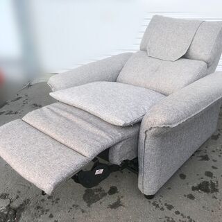 札幌市◇ Nitori 電動リクライニング / ピュール ◇ 1人掛け 椅子