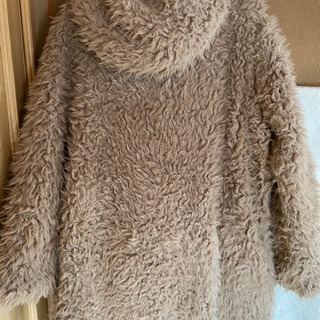 ZARA ふわふわコートの画像