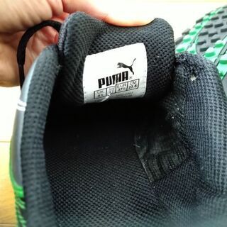 PUMA スパイクシューズの画像