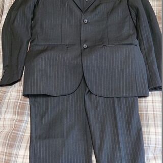 男子用スーツ　卒業式等に　１６０ｃｍ　美品