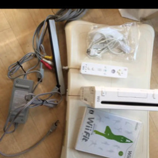 必ずまとめて38000相当 Wii本体Wii Fit大乱闘スーパ...