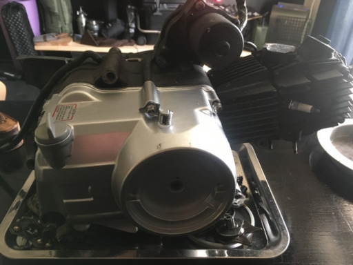 スーパーカブカスタム90 エンジン