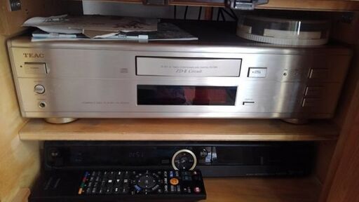テアック　CDプレーヤー