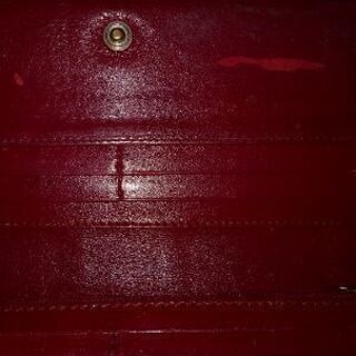 中古　BURBERRY　財布　レディース　擦れキズ使用感あり　箱とカバー付きの画像