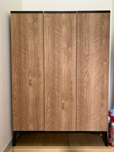 玄関収納　靴箱