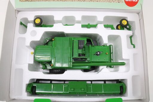 SiKu ジョンディア　T670i　コンバイン　4254 John Deere Combine Harvester　1/32　ジク　収