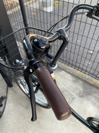 購入浅く使用回数短距離5回美品　自転車