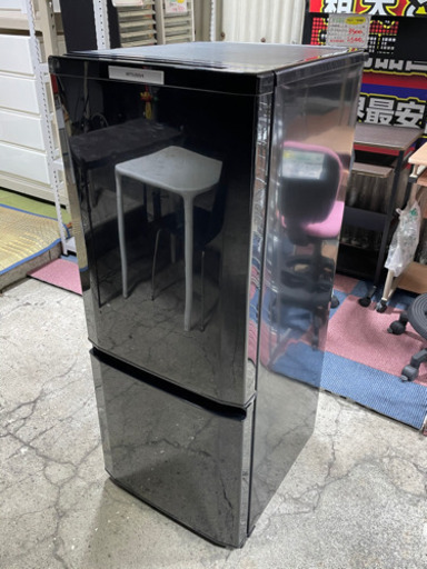 【リサイクルショップ八光　田上店　安心の1か月保証　配達・設置OK】三菱 146L 2ドア冷蔵庫（サファイアブラック）MITSUBISHI MR-P15W-B