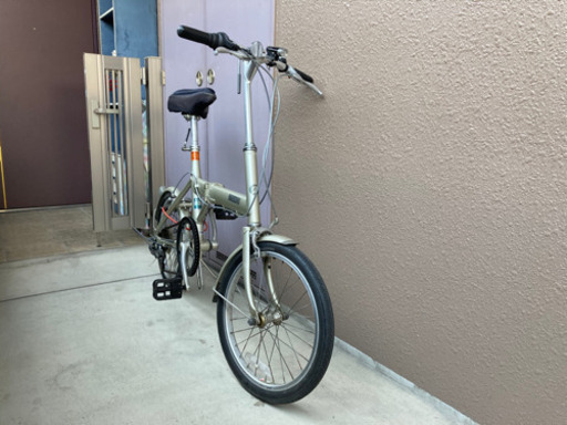 BRIDGESTONE SNEAKER 6段変速機付き折りたたみ自転車