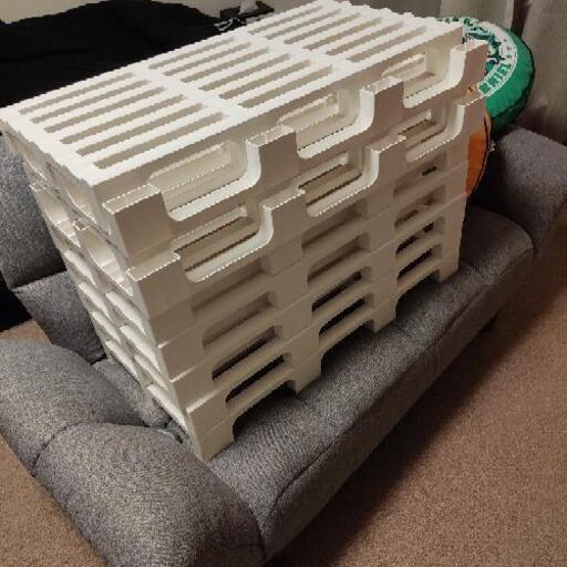 プラスチック製スノコ（ニトリ製）