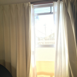 カーテン　遮光とレースの画像