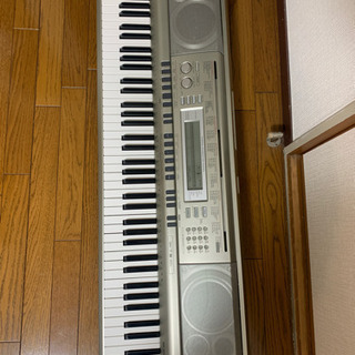 キーボード　casio wk200【引越しのため無料】