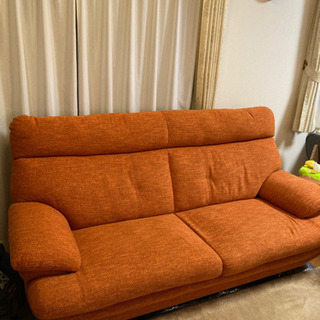  取引終了 3人掛けソファー売ります。の画像