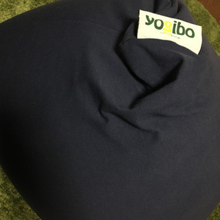 ※引き取り先決定【1,000円】Yogibo Pyramid (...