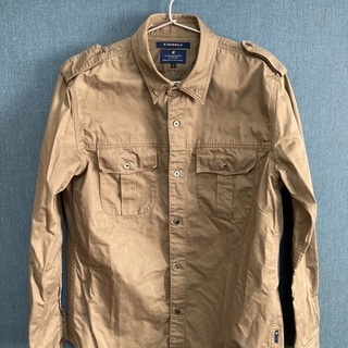 R.NEWBOLD シャツ カーキ Lサイズ