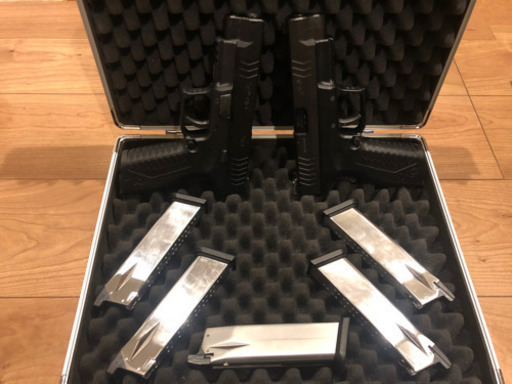 xdm40 マルイ製とWE製のセット