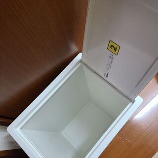 IKEA ゴミ箱 売ります