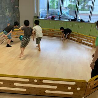 【4月スタートオープニングスタッフ】学童保育内でのダンスインスト...